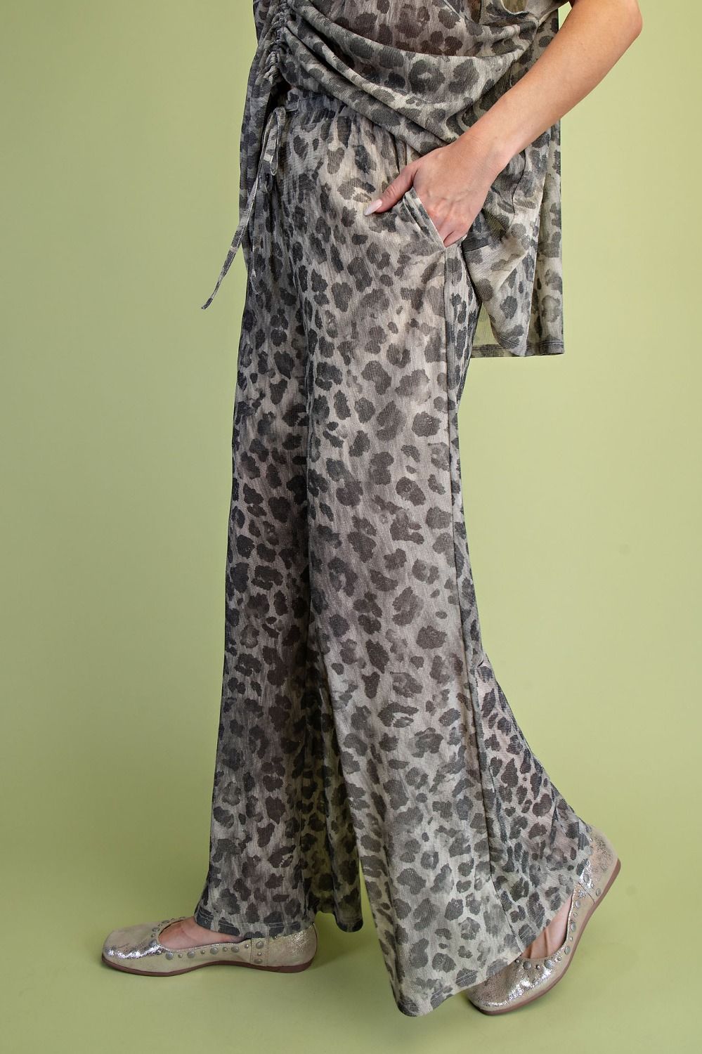 EASEL Ash Animal Print Mesh Bottom Pants
